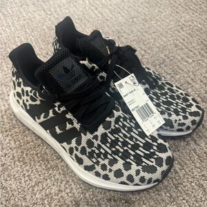 Adidas Women's Leopard Print Sneakers